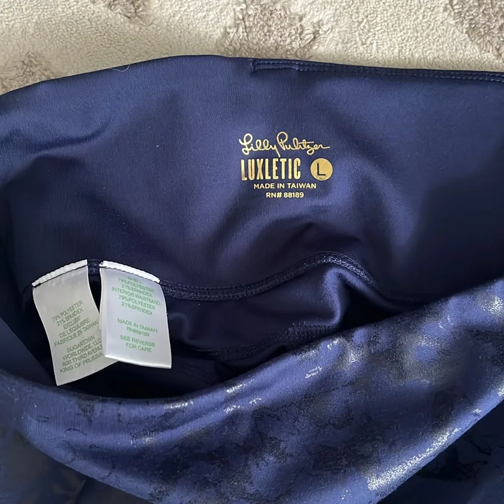 Lilly Pulitzer Luxletic High Rise Midi Leggings SZ L True Navy Shoreline Foil - Picture 4 of 5
